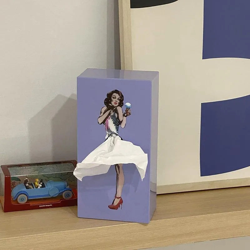Kevara Keepsake | Dřevěná krabička na papírové kapesníky s vintage motivy šatů | Lersk