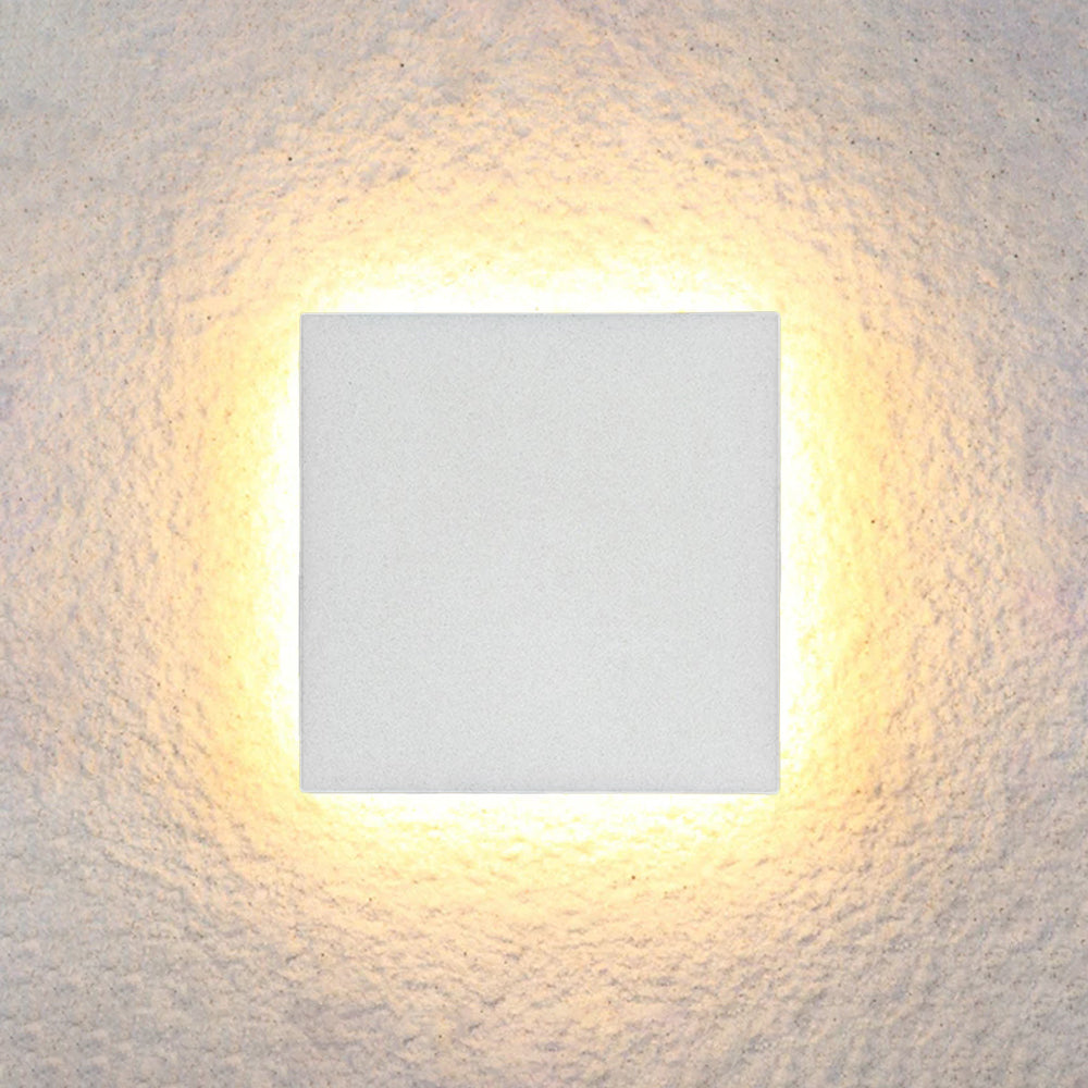 AeroLume Minimalist Outdoor Wall Light Round LED Black White | Lersk
