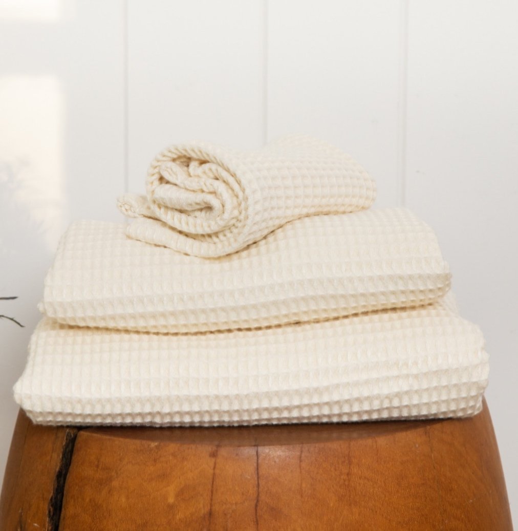 Aurora Bamboo Spa Waffle Towel Set Moisture Wicking Lyocell | Lersk