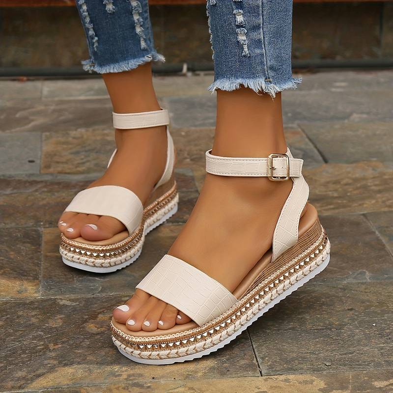 Women's Ankle Strap Platform Sandals With Textured Sole And Size Options | Lersk