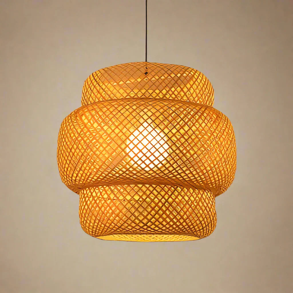 Avela handgefertigter Rattan-Kronleuchter | Lersk