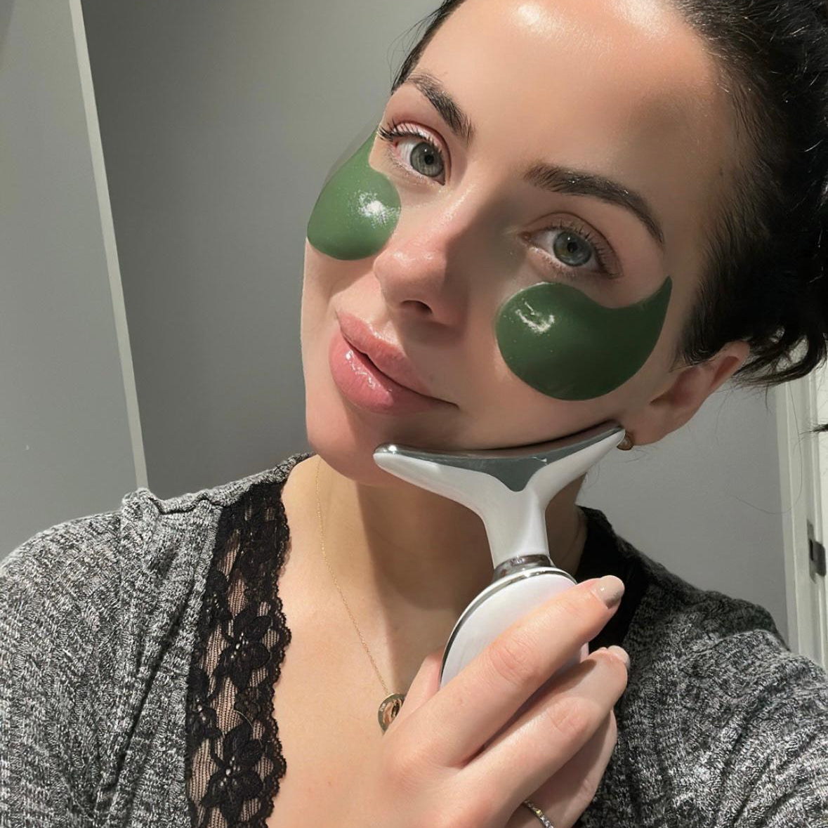 5-in-1 Face Sculpting Device with EMS, Sonic Vibration & RGB LED Light Therapy | Lersk
