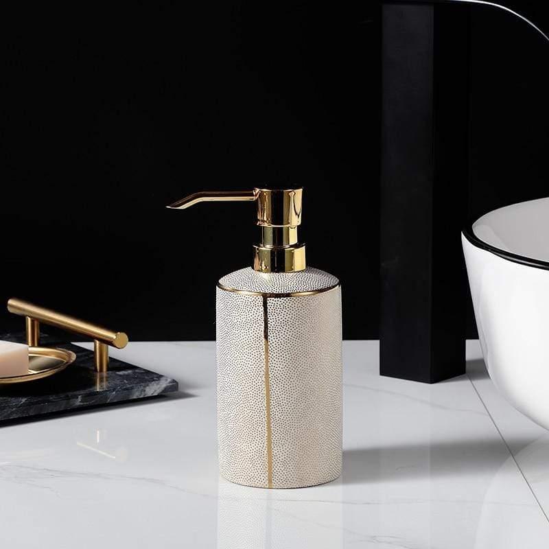 Sada keramických koupelnových doplňků Lumenora Moderní elegance | Lersk