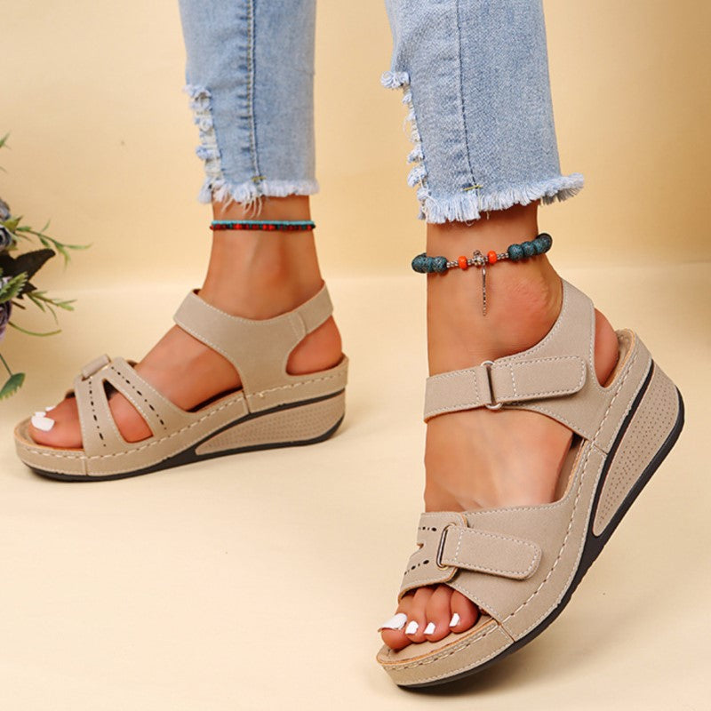 Virelle Women's Orthopedic Sandals for Spring and Summer Comfort | Lersk