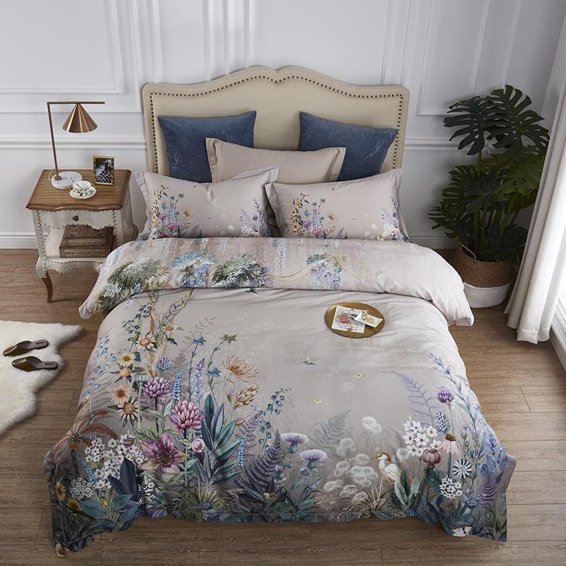 Aurelia Egyptian Cotton Bedding Set With Floral Print | Lersk