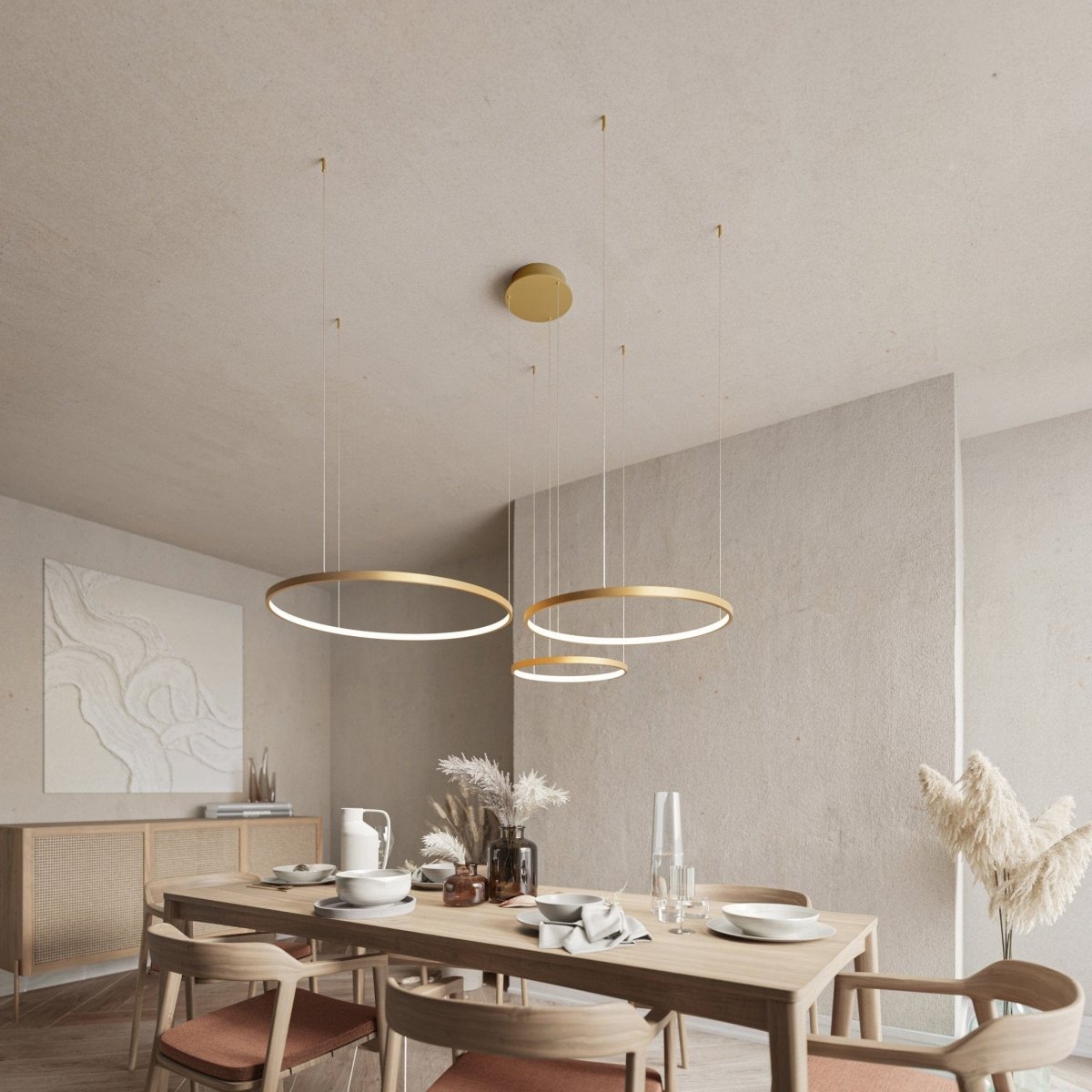 Suspension à LED AureaHalo à trois anneaux avec télécommande | Lersk