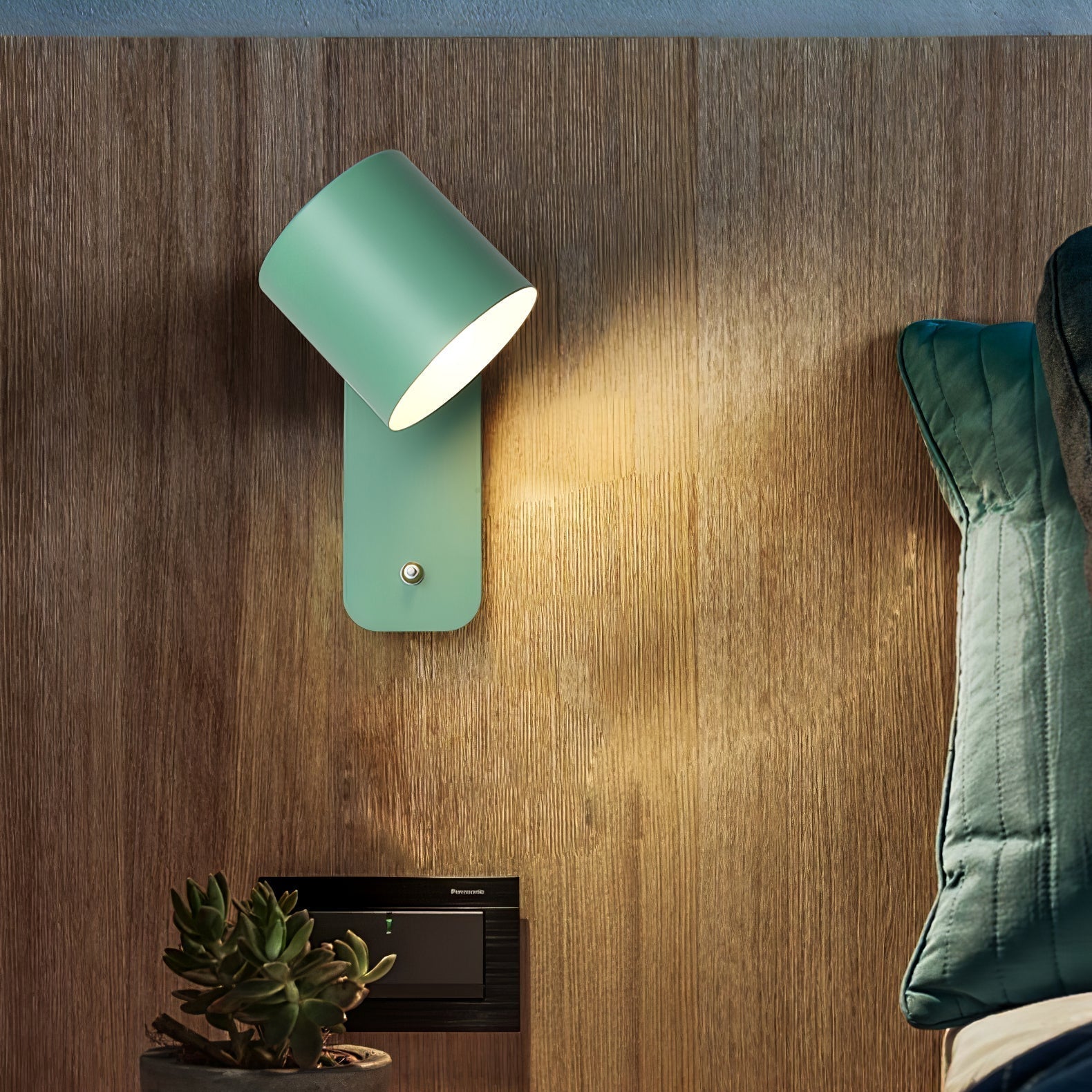 Aurelia Wall Light With Curved Silhouette And Ambient Glow | Lersk