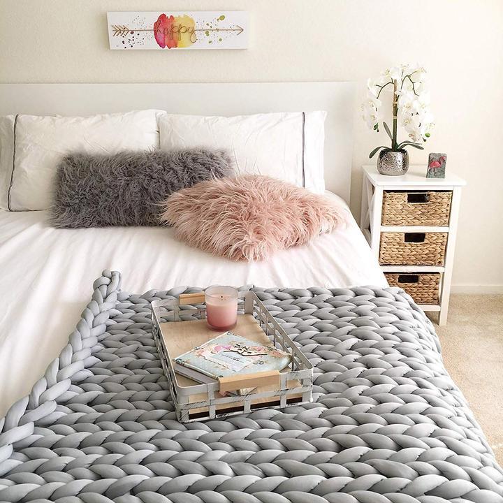 VeloraLoom Cozy Knit Throw Blanket Ultra Warm Thick | Lersk