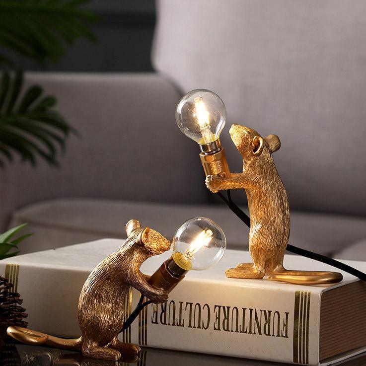 LumiMouse Gold Lamp Minimalistická stolní lampa ve tvaru myši | Lersk