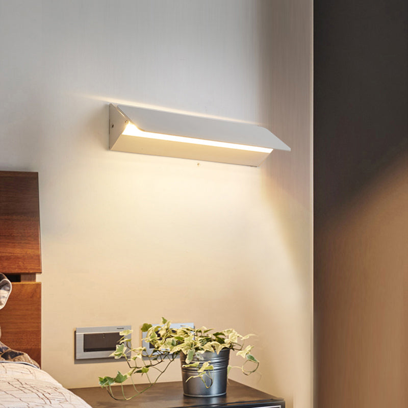 NovaLume LED Metal Indoor Wall Lamp Rotatable White | Lersk