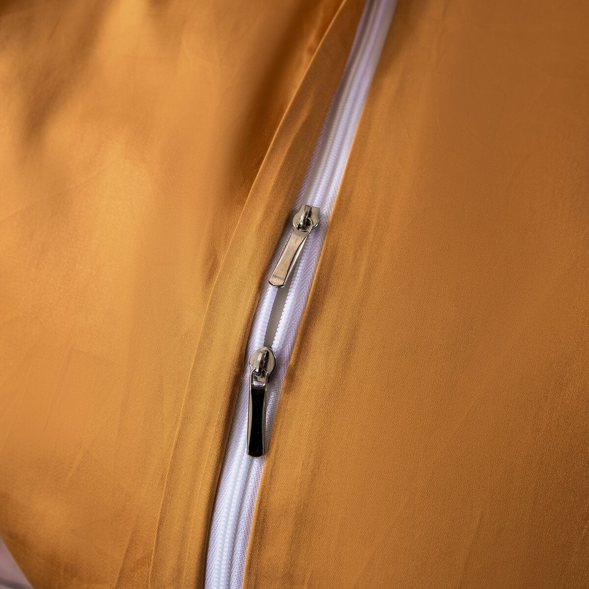 Khalara Satin Cotton Luxury Bedding Set in Royal Tones | Lersk
