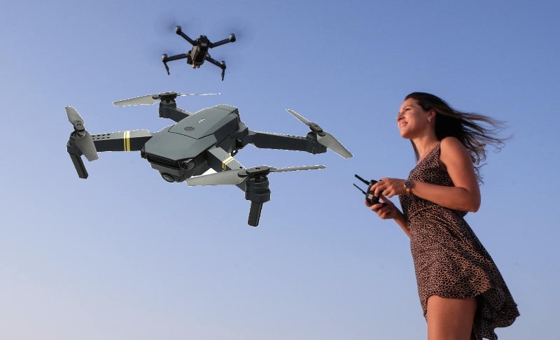 Skládací cestovní dron Skyrion Nova 4K s kompaktním designem | Lersk