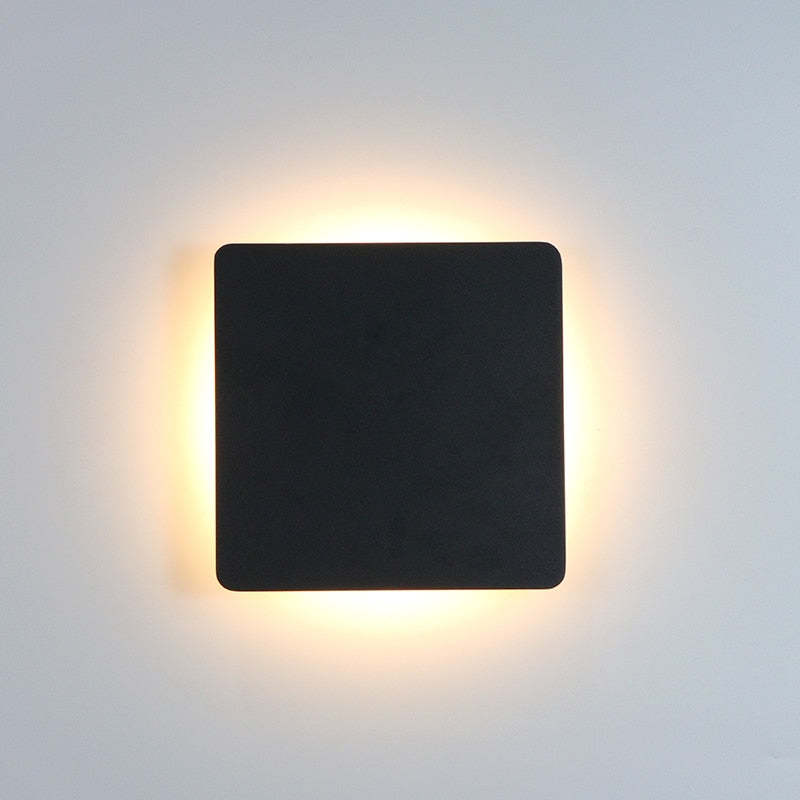 AeroLume Minimalist Outdoor Wall Light Round LED Black White | Lersk