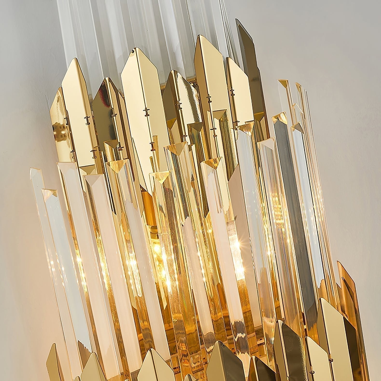 Aurelia Trio-Layer Wall Light With Diffused Glow Ambience | Lersk