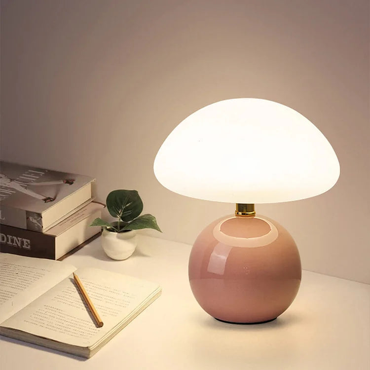 Lampe de table Lyvara Cream Mushroom en céramique et PVC style Bauhaus | Lersk