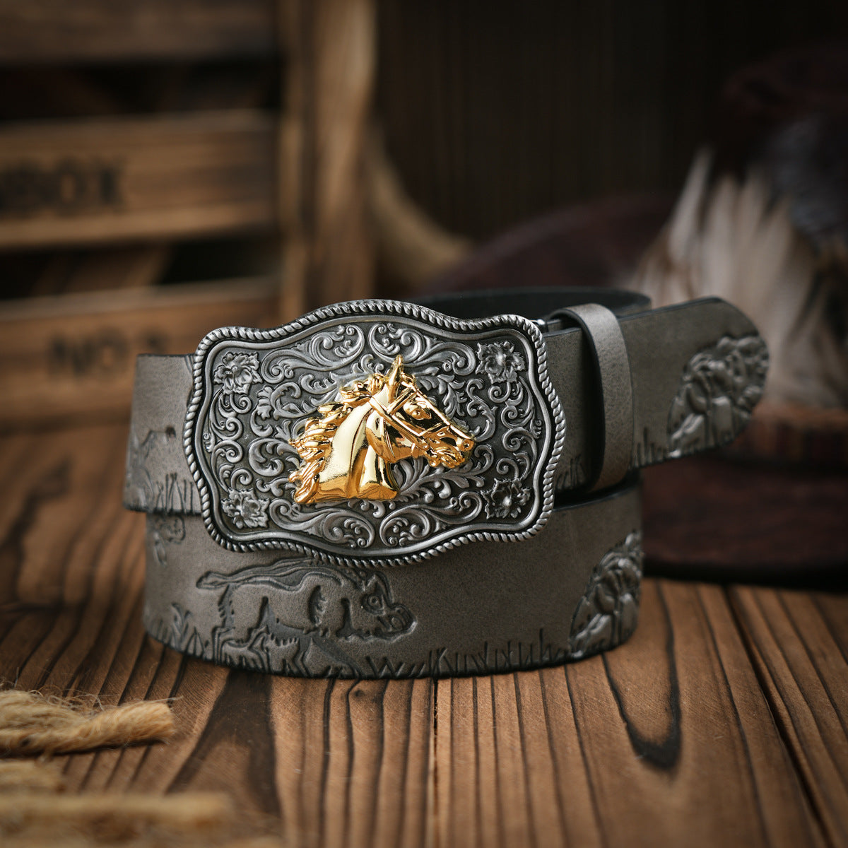 Herren-Gürtel im klassischen Westernstil aus veganem Leder mit robuster Metallschnalle | Lersk