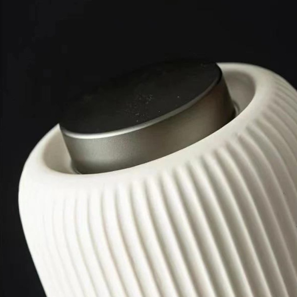 HonorVase Keramik-Urne für Haustierkremationen Elegantes Erinnerungsgefäß für Ihren geliebten Begleiter | Lersk