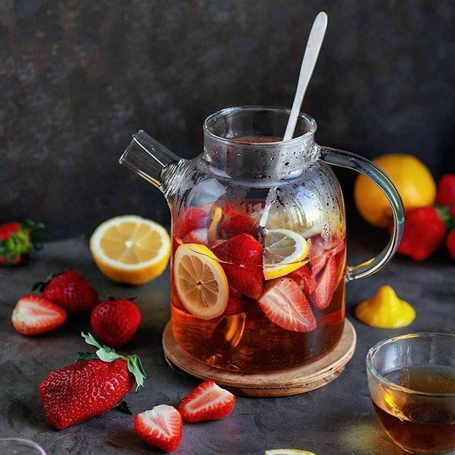 Teiera in vetro termico 54oz di Wilmax per amanti del tè, adatta per piano cottura | Lersk
