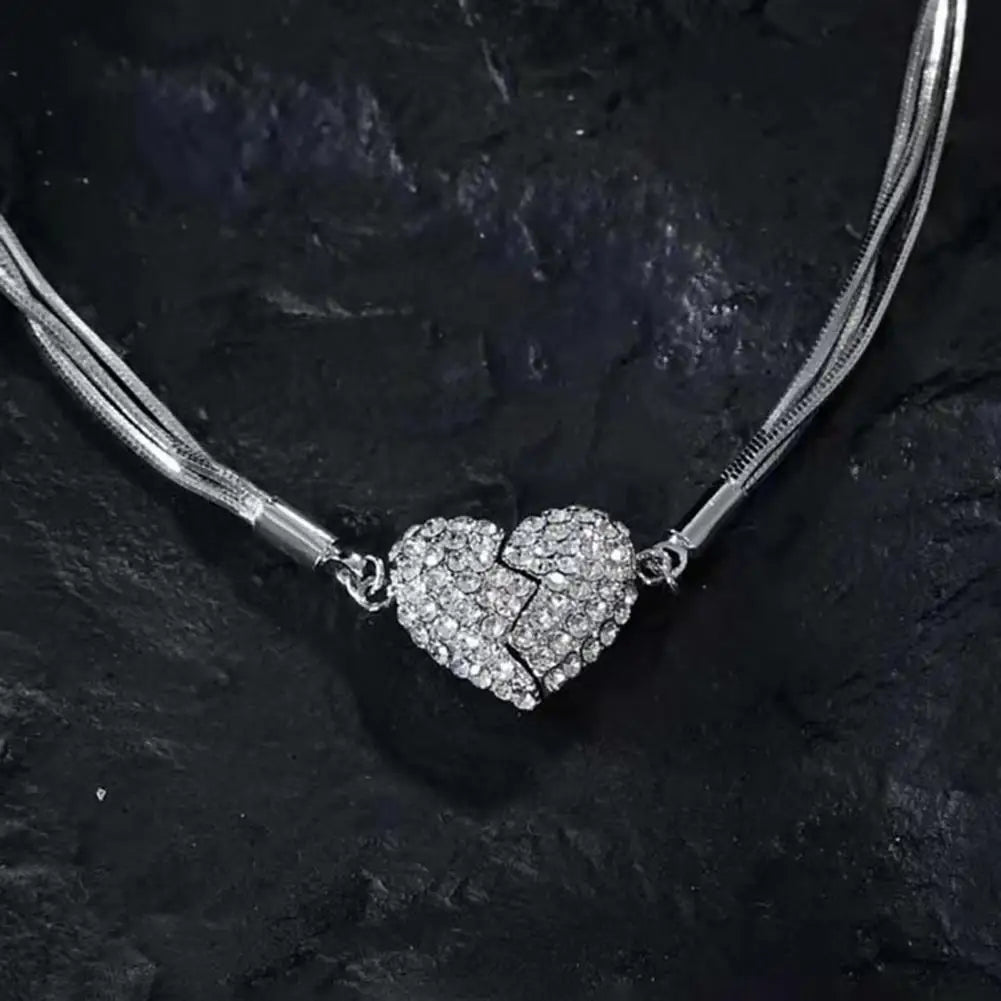Magnetic Heart Charm Necklace For Everyday Style And Elegant Daily Outfit Enhancement | Lersk