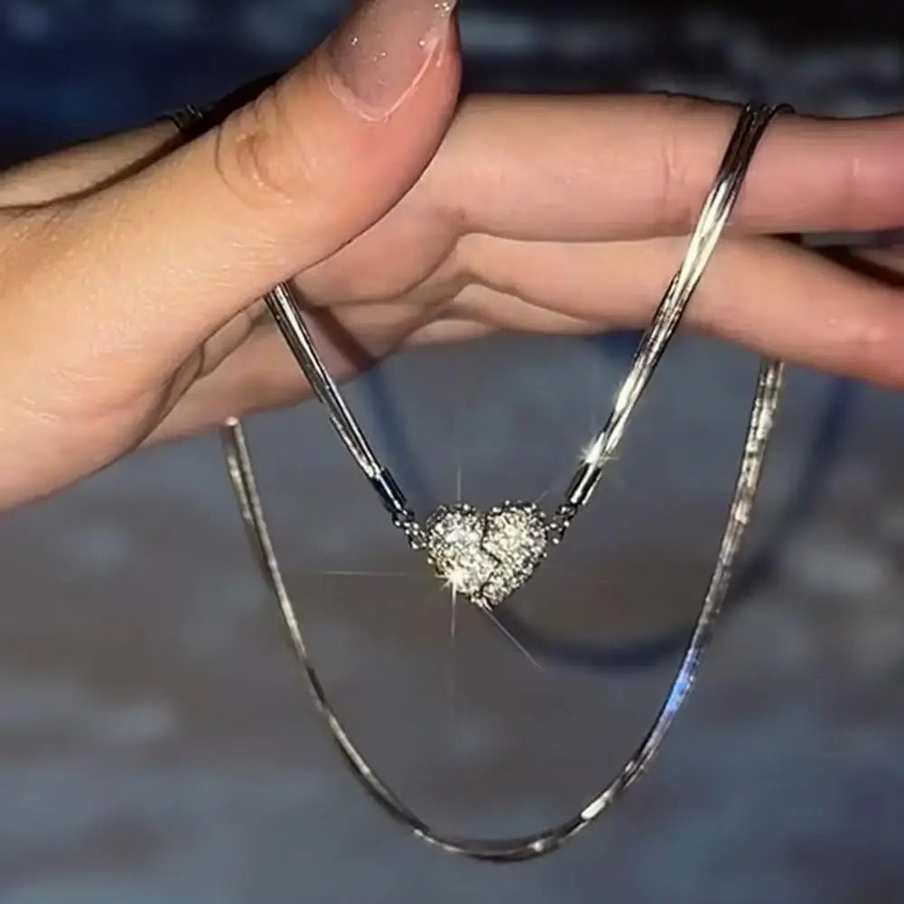 Magnetic Heart Charm Necklace For Everyday Style And Elegant Daily Outfit Enhancement | Lersk