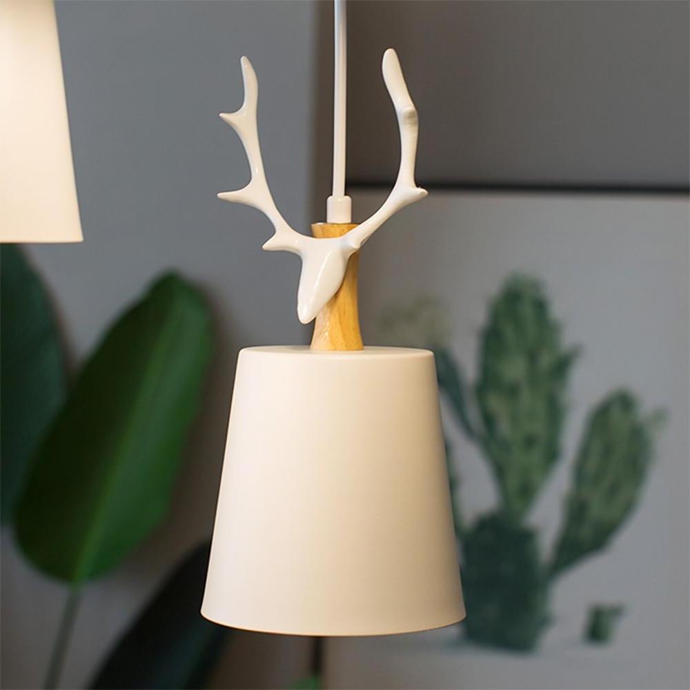 Elowen Deer Antler LED Pendant Light With Three Lights | Lersk