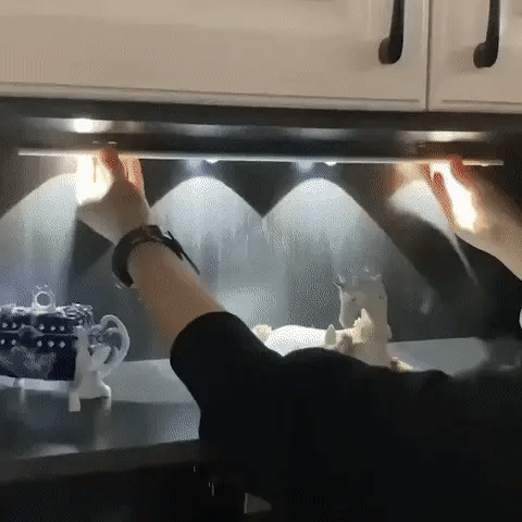 NovaBeam bezdrátová LED lampa s pohybovým senzorem | Lersk