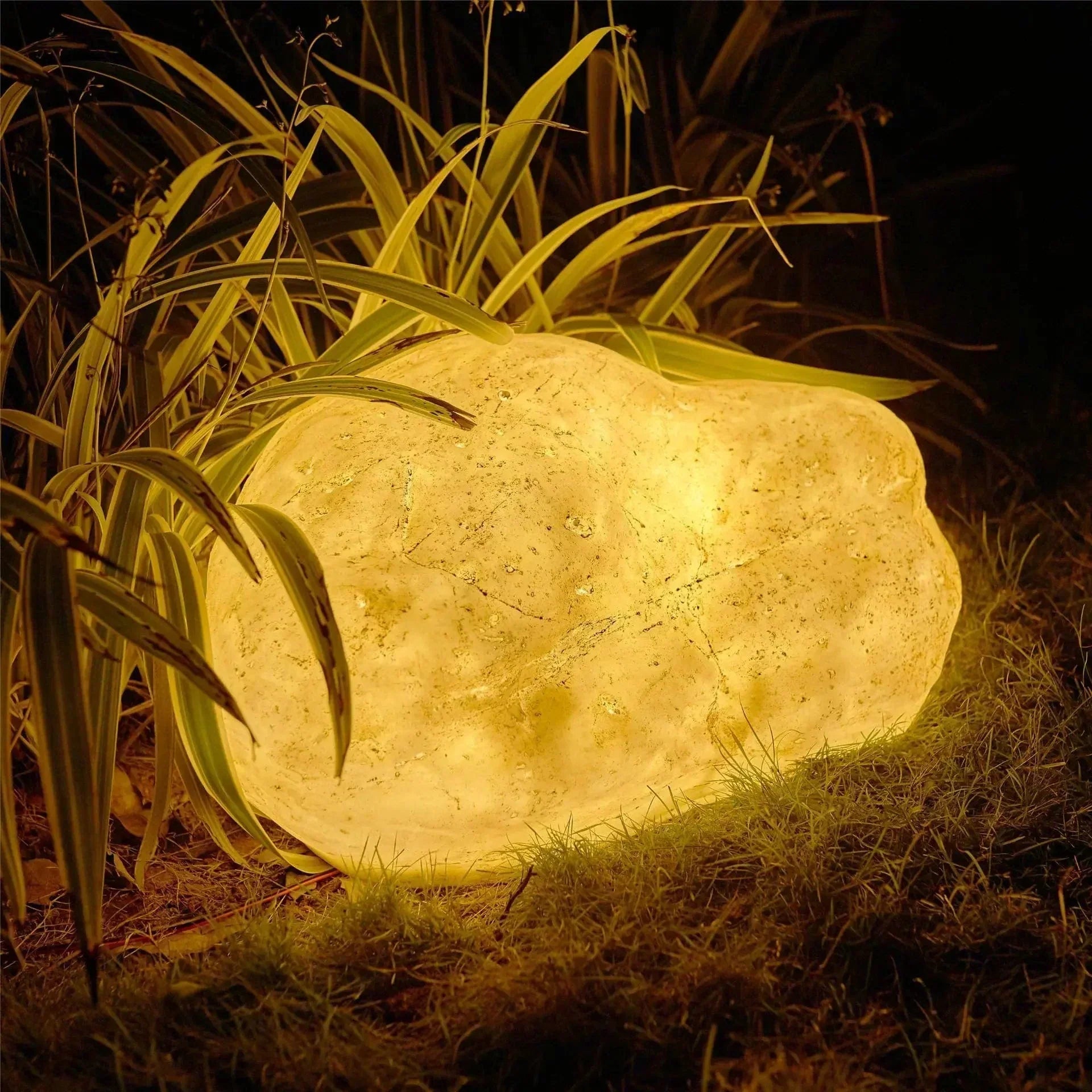 Marlo | Stone-Look Outdoor Light | Lersk
