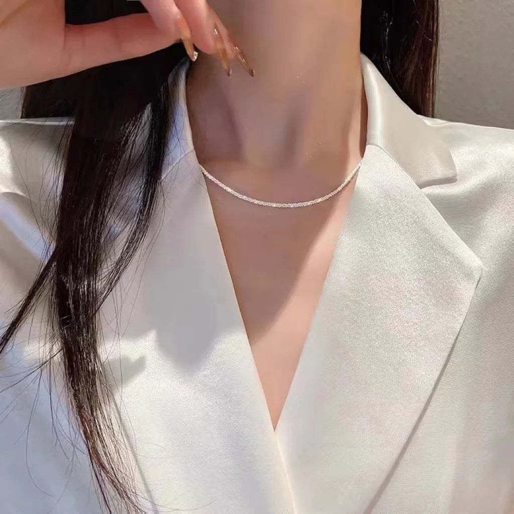 StellarSilk Silver Necklace Set With Minimalist Star Pendant For Day And Evening | Lersk