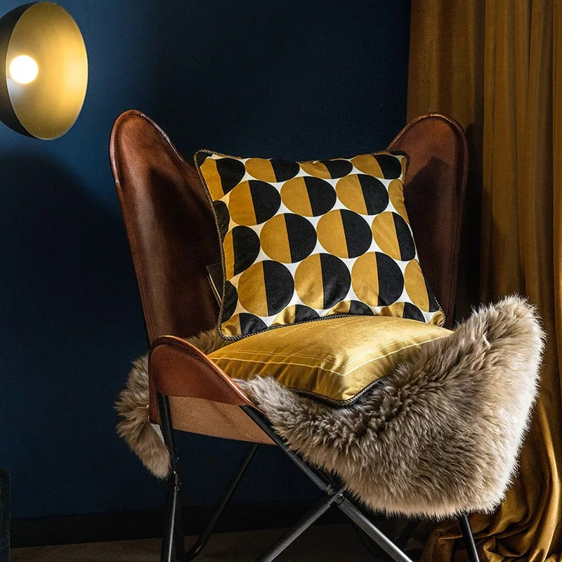 Elara Velvet Bee Print Cushion Cover In European Art | Lersk