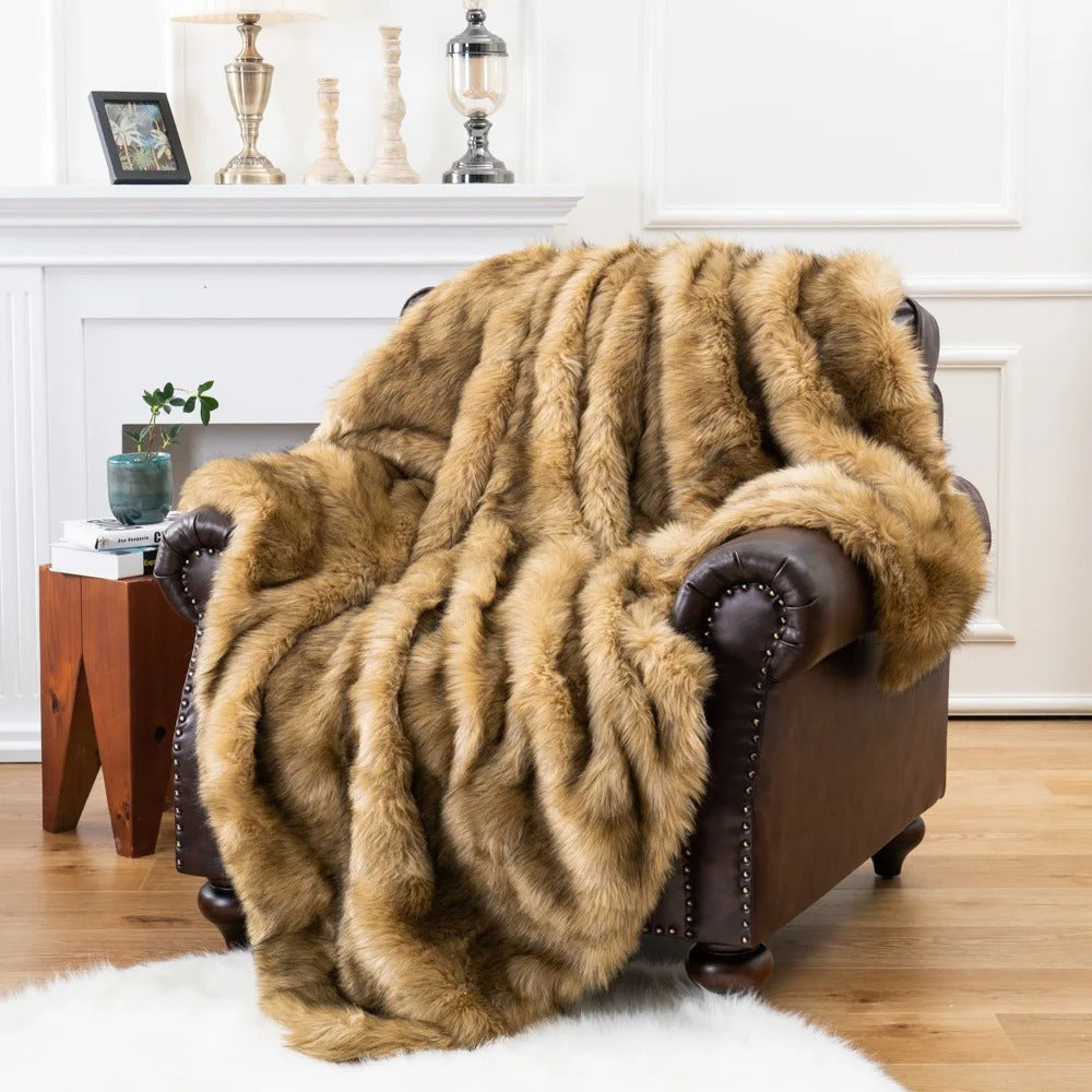 Couverture en fausse fourrure AstraNook Luxe | Décoration d'intérieur douce et confortable | Lersk
