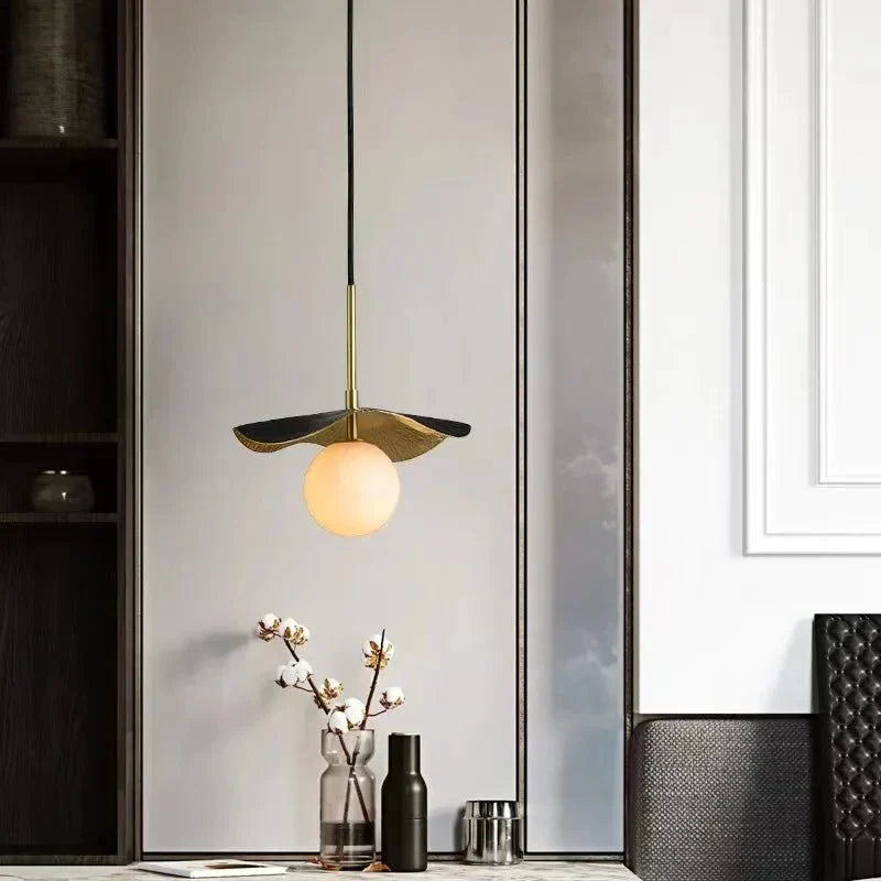 Averin Minimalistisk Moderne Loftpendel med Slank Silhuet | Lersk