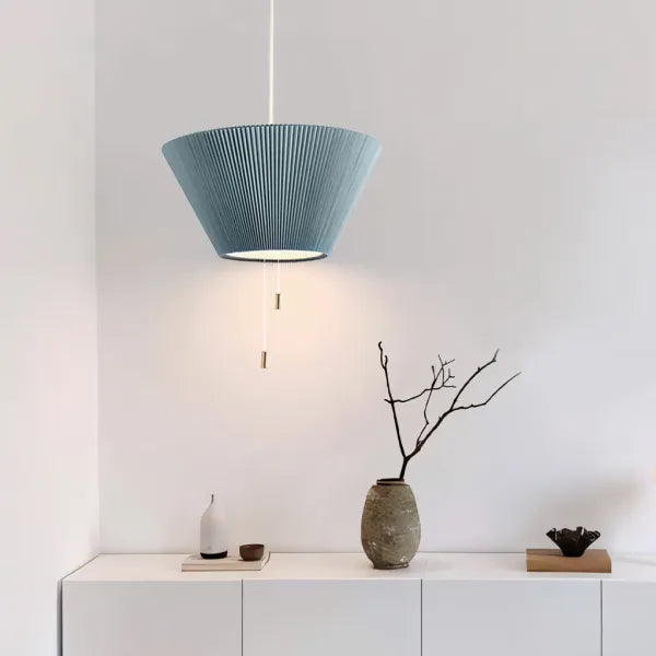 LumiraFlex Nastavitelná LED Závěsná Lampa pro Moderní Interiéry | Lersk