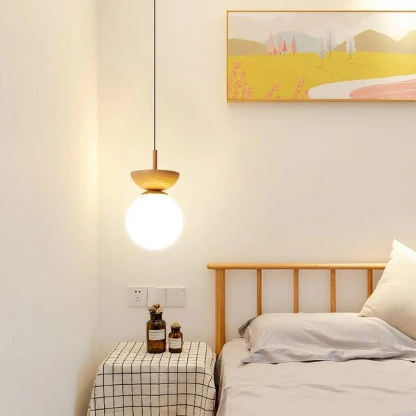 Lampada a sospensione nordica AsteriNord metà legno per spazi moderni | Lersk