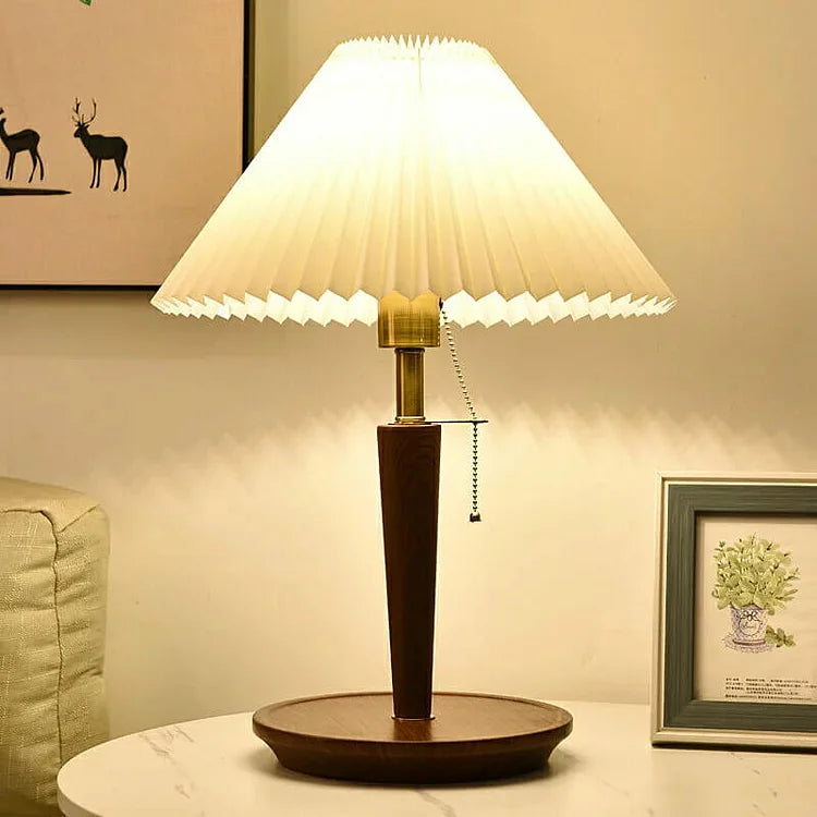 CedarGlow Retro Wood Table Lamp with Pleated Design | Lersk