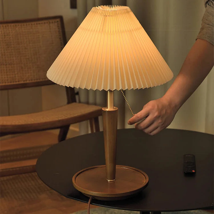 CedarGlow Retro Wood Table Lamp with Pleated Design | Lersk