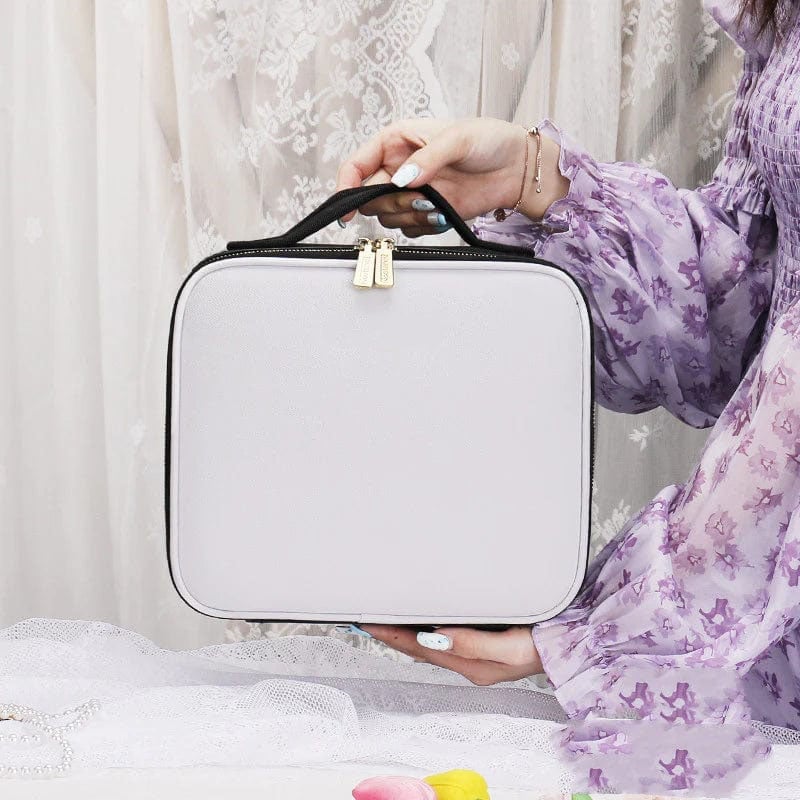 حقيبة مكياج GlamBolt LED متوهجة للسفر ولمسات التجميل اليومية في أي مكان | Lersk