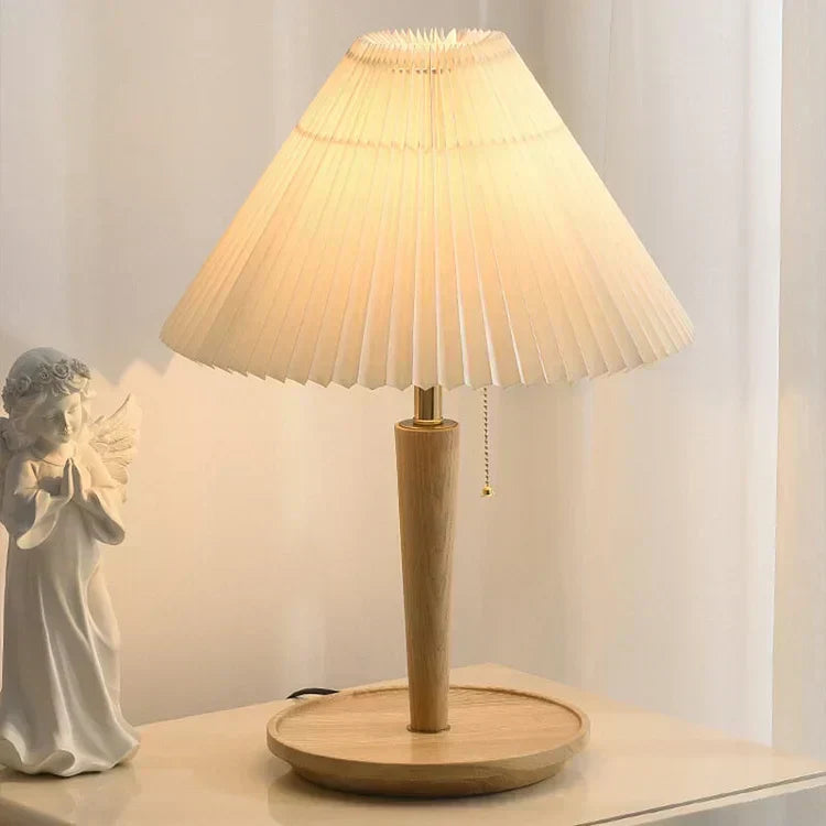 CedarGlow Retro Wood Table Lamp with Pleated Design | Lersk