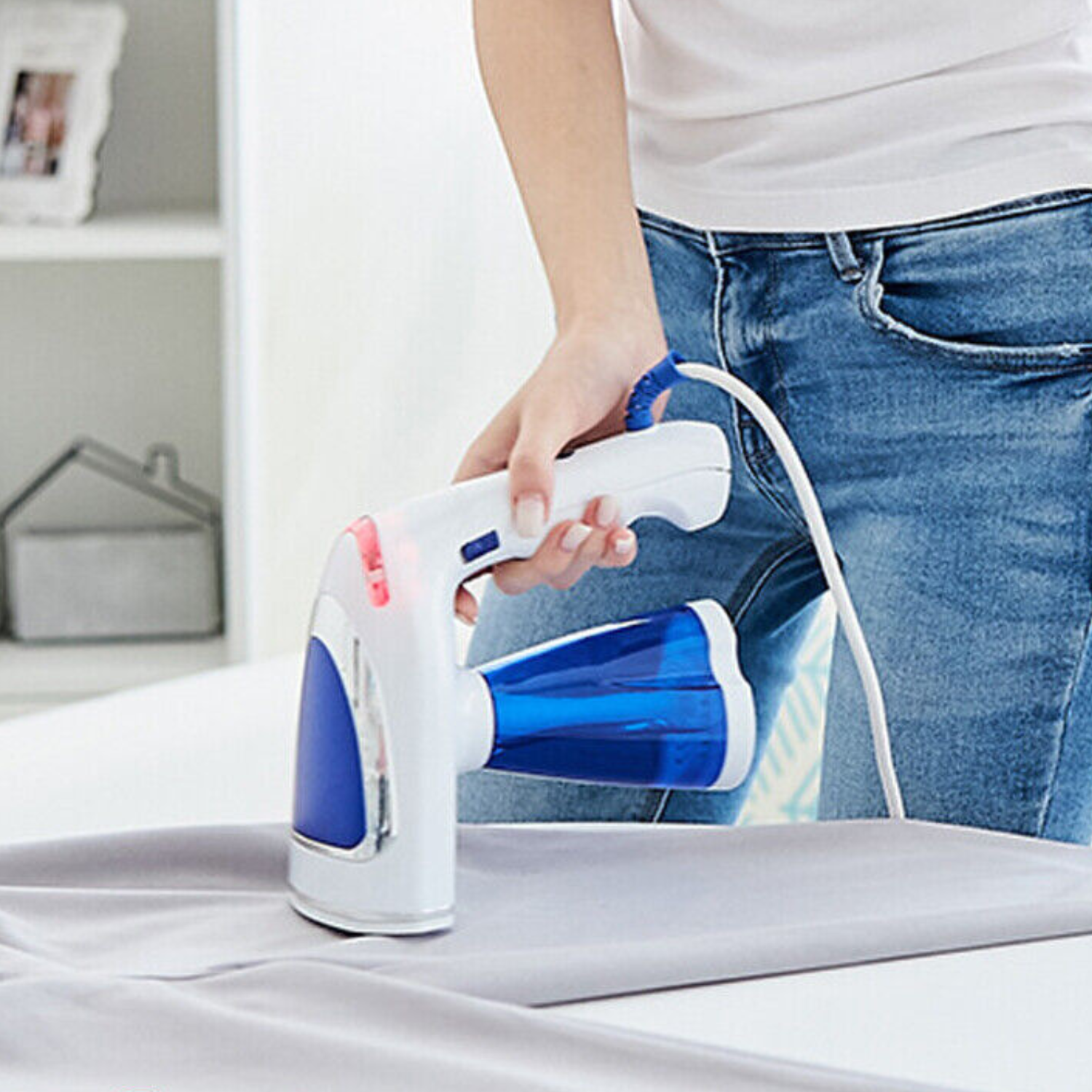 VeraSteam Handheld Garment Steamer For Home Fabrics | Lersk