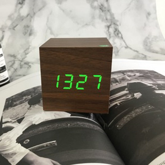 Sova Digital Voice-Activated LED Alarm Clock For Bedroom | Lersk