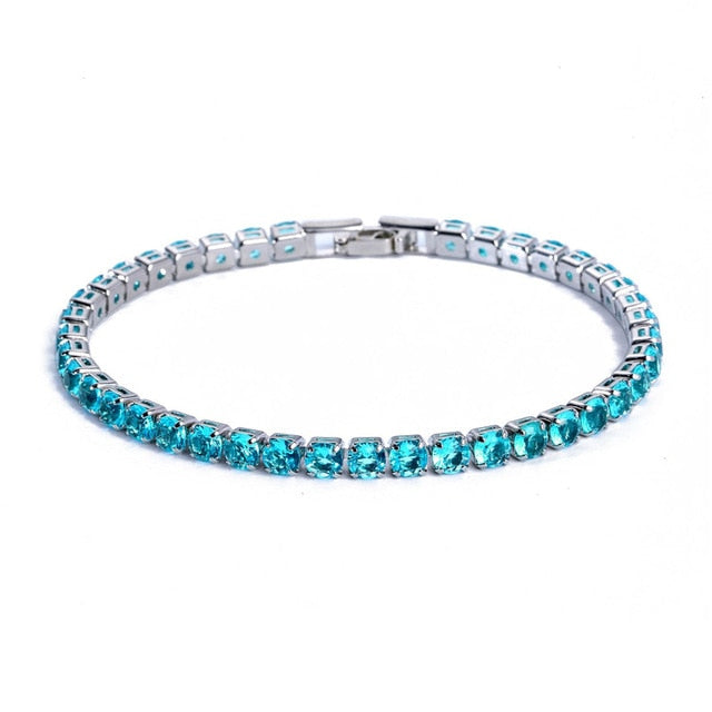 Bracelet chaîne tennis AstraLuxe avec accents en zirconium pour un éclat intemporel | Lersk