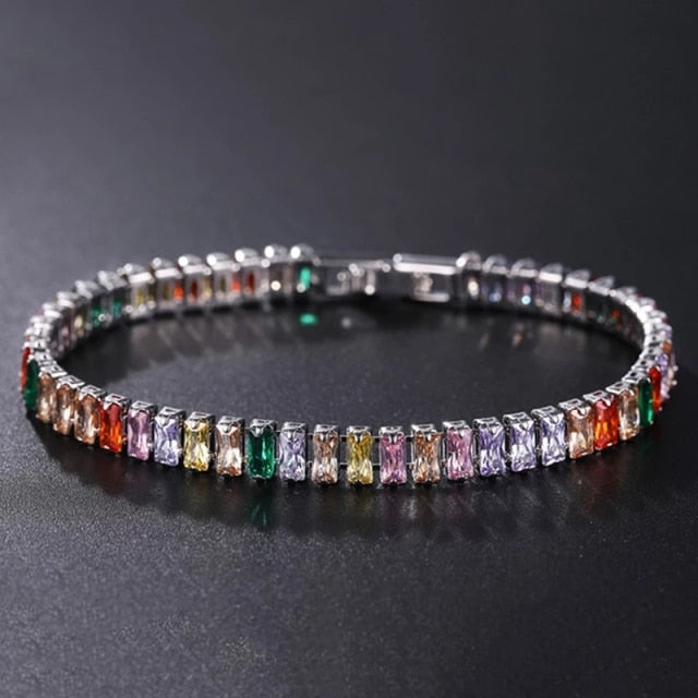 Bracelet chaîne tennis AstraLuxe avec accents en zirconium pour un éclat intemporel | Lersk