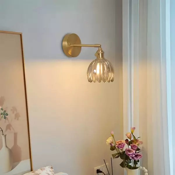 Nástěnné skleněné světlo Blossom Tulip s teplým vintage světlem | Lersk