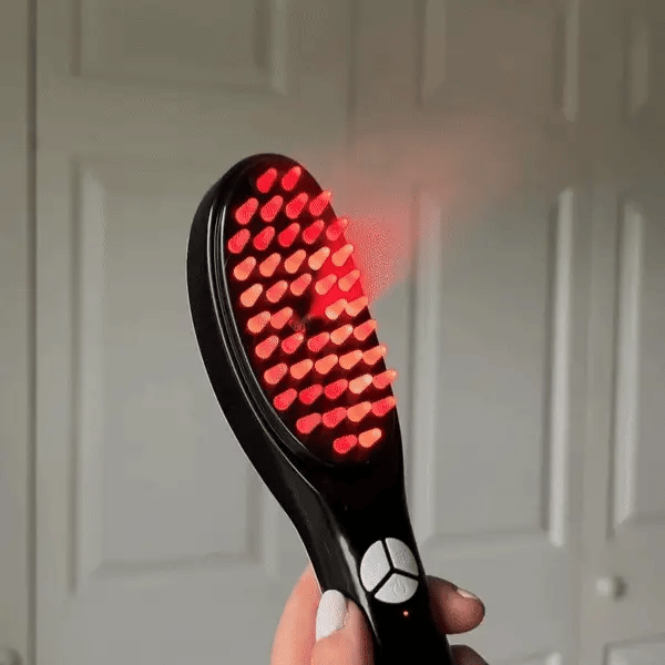 LumaRevive | 4-in-1 Red Light Hair and Scalp Therapy Brush