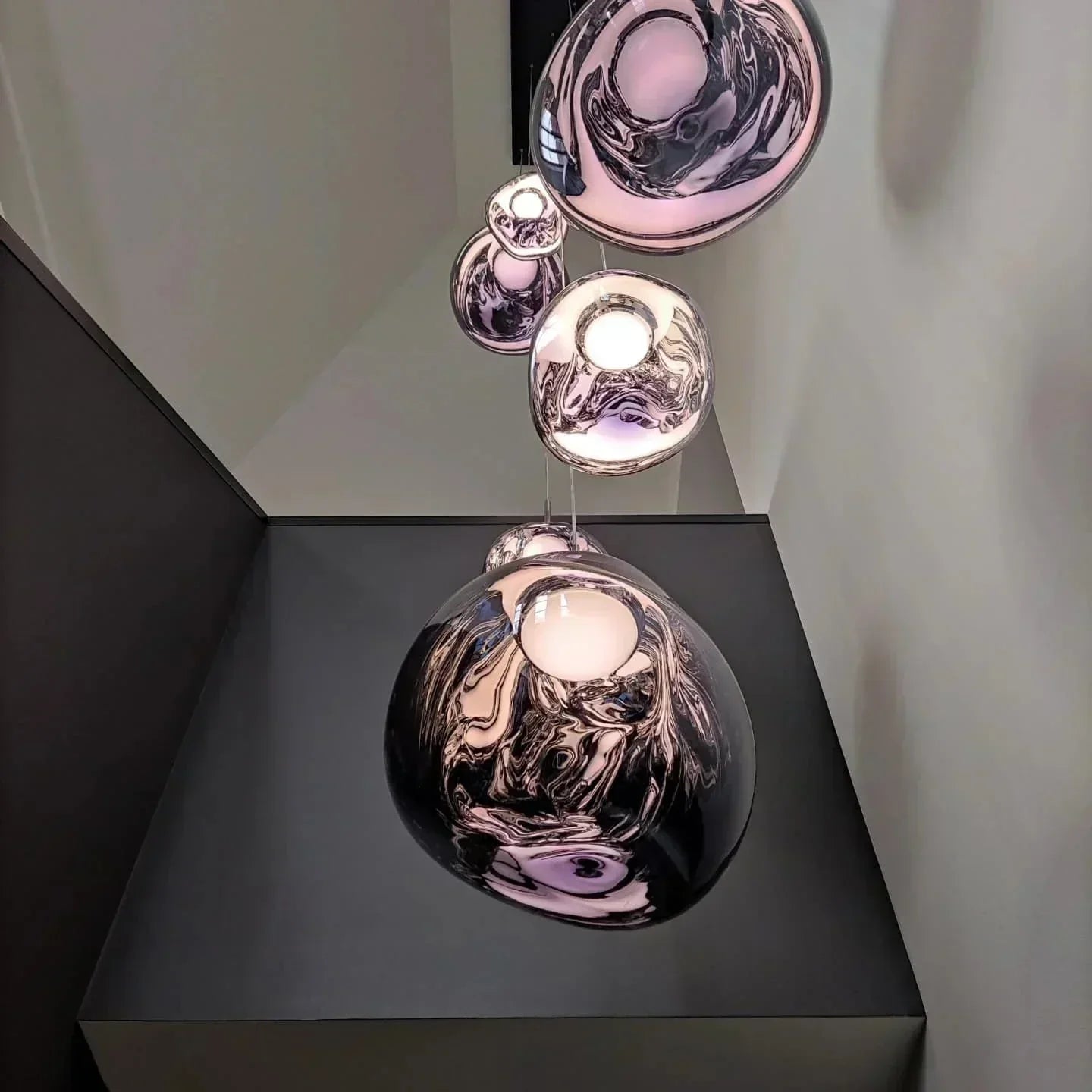 LumaMelt Elegant Pendant Light Modern Ceiling Fixture | Lersk