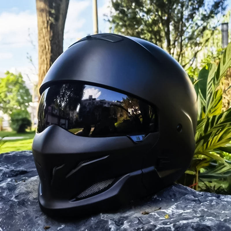 VeloNova Helmet With Aerodynamic Ventilation For Motorcycles | Lersk