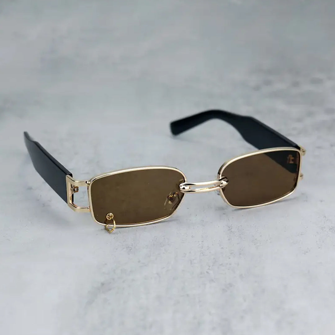 Stealth Maverick od Liora Vale | Lersk