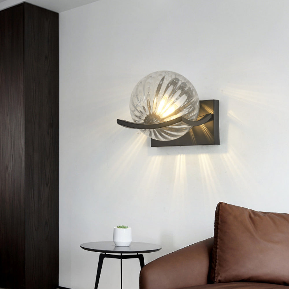 NovaLuxe Glas LED-Wandlampe für moderne Wohnzimmer | Lersk