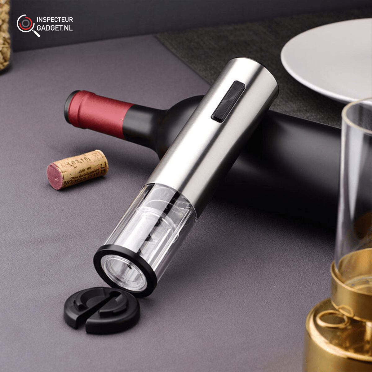 Vinolux 4-in-1 Elektrischer Weinöffner mit Korkenzieher, Folienabschneider, Belüfter und Vakuumverschluss | Lersk