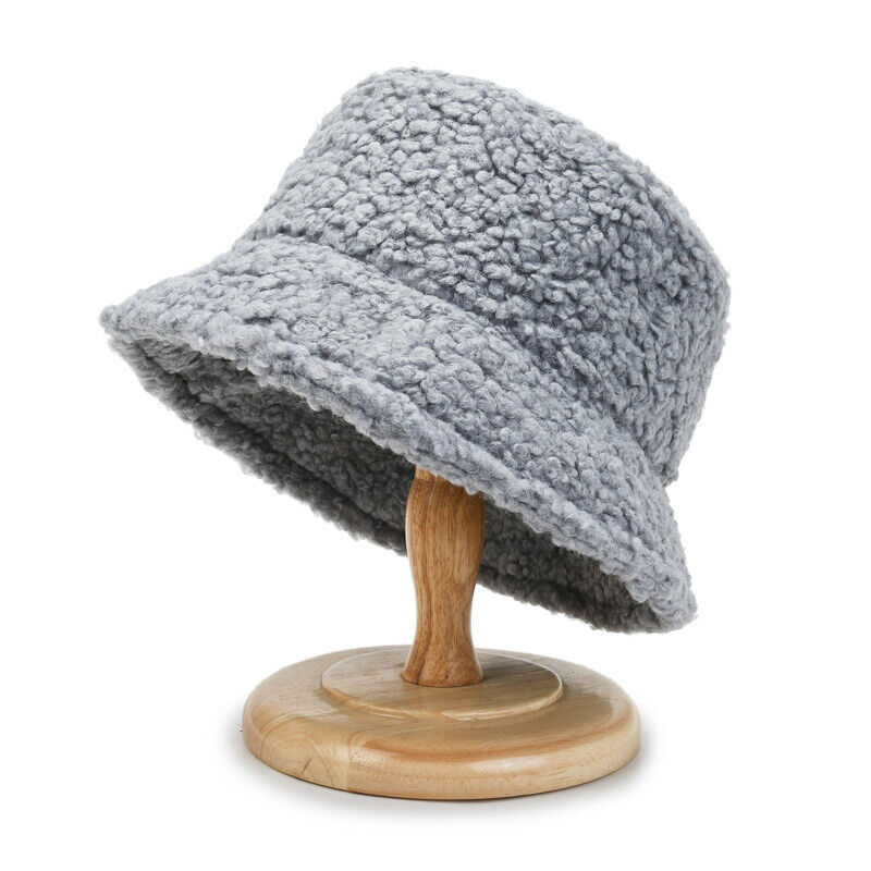 Livia Women’s Teddy Bucket Hat Warm Lambswool | Lersk