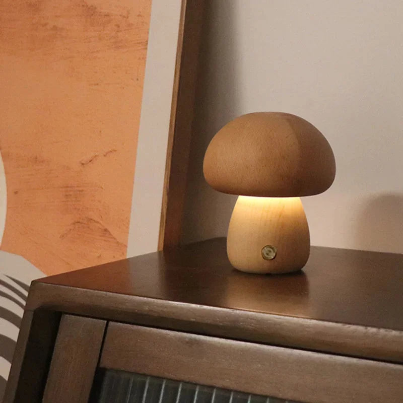 LED houbičková noční lampička stmívatelná dřevěná na noční stolek pro děti | Lersk